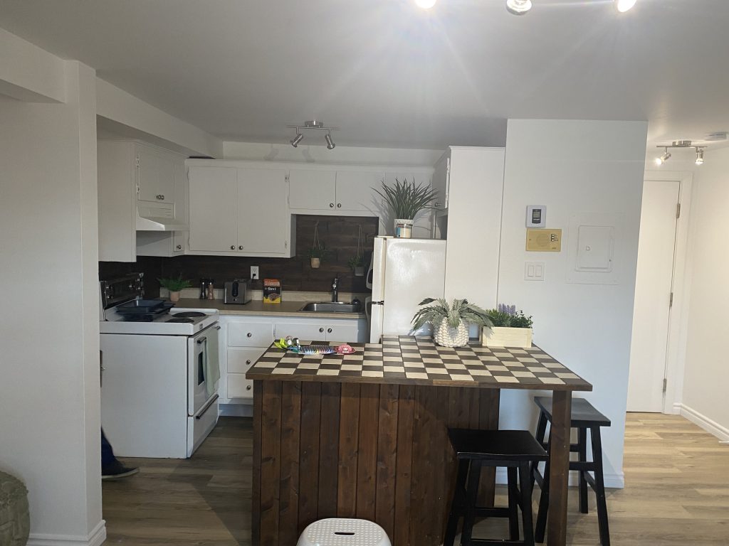 249 Rue Saint Germain Est, Rimouski, QC G5L 1B6, Canada — photo 2