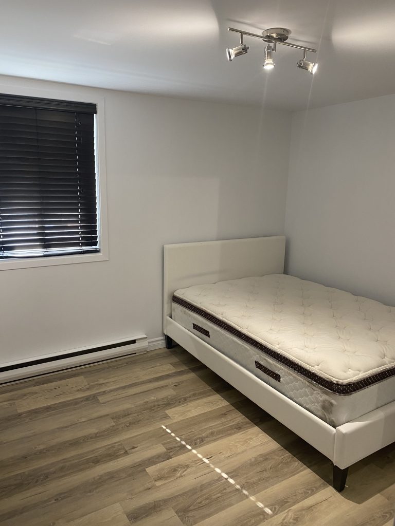249 Rue Saint Germain Est, Rimouski, QC G5L 1B6, Canada — photo 3